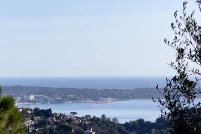 Maison &agrave; vendre &agrave; VALLAURIS  - 7 pi&egrave;ces - 276 m&sup2; 