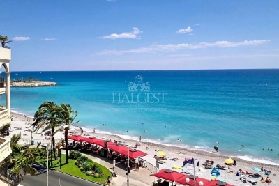 Apartment for sale in MENTON  - 3 rooms - 68 m&sup2; 