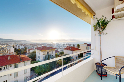 Apartment for sale in NICE  - 2 rooms - 47 m&sup2; 