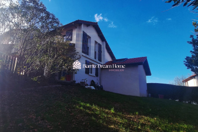 Maison &agrave; vendre &agrave; ANGLET  - 5 pi&egrave;ces - 115 m&sup2; 