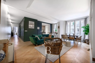 Appartement &agrave; vendre &agrave; PARIS 18EME Saint-Thomas d'Aquin - 4 pi&egrave;ces - 104 m&sup2; 