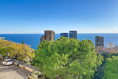 Appartement &agrave; vendre &agrave; ROQUEBRUNE-CAP-MARTIN  - 3 pi&egrave;ces - 80 m&sup2; 