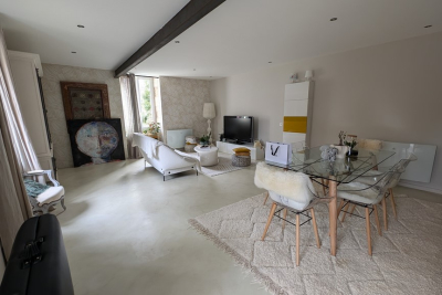 Maison &agrave; vendre &agrave; ST SAUVEUR D AUNIS  - 8 pi&egrave;ces - 145 m&sup2; 