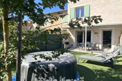 Maison &agrave; vendre &agrave; Grimaud  - 4 pi&egrave;ces 86 m&sup2; 