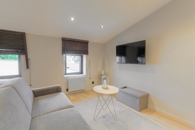 Appartement &agrave; louer &agrave; LA TOUR-DE-SALVAGNY  - 2 pi&egrave;ces - 48 m&sup2; 