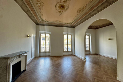 Apartment for sale in NICE  - 6 rooms - 160 m&sup2; 