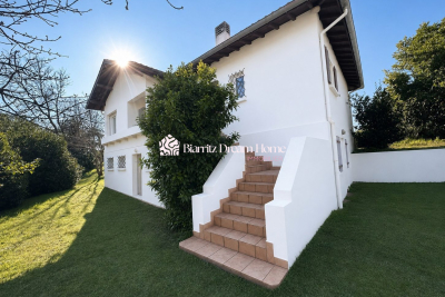 Maison &agrave; vendre &agrave; ANGLET  - 5 pi&egrave;ces - 154 m&sup2; 