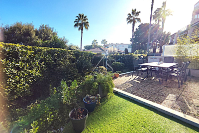 Appartement &agrave; vendre &agrave; MANDELIEU-LA-NAPOULE  - 4 pi&egrave;ces - 90 m&sup2; 