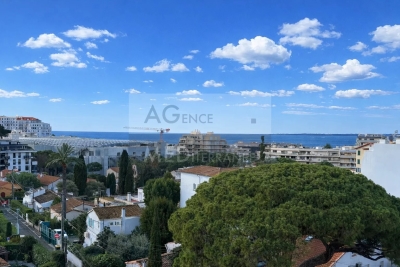 Apartment for sale in ANTIBES  - 3 rooms - 85 m&sup2; 