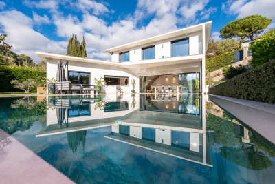 Maison &agrave; vendre &agrave; ST-PAUL-DE-VENCE  - 5 pi&egrave;ces - 230 m&sup2; 