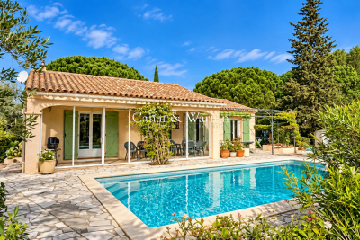 Maison &agrave; vendre &agrave; St-Raphaël  - 5 pi&egrave;ces 90 m&sup2; 