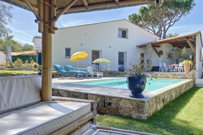 Maison &agrave; vendre &agrave; ST-AYGULF  - 5 pi&egrave;ces - 153 m&sup2; 