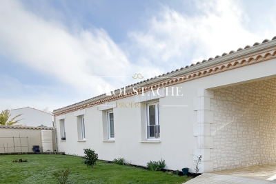 Maison &agrave; vendre &agrave; SEMUSSAC  - 5 pi&egrave;ces - 163 m&sup2; 