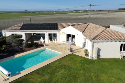 Maison &agrave; vendre &agrave; SEMUSSAC  - 5 pi&egrave;ces - 163 m&sup2; 