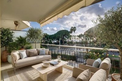 Apartment for sale in CANNES  - 3 rooms - 92 m&sup2; 