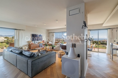 Apartment for sale in NICE  - 5 rooms - 143 m&sup2; 