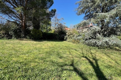 terrain &agrave; vendre &agrave; LA TOUR-DE-SALVAGNY   - 700 m&sup2; 