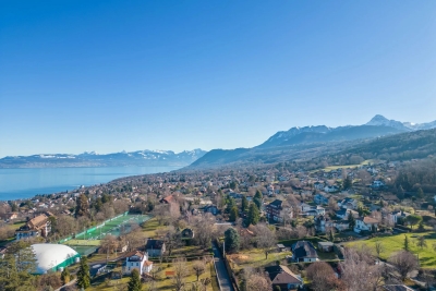 Maison &agrave; vendre &agrave; EVIAN-LES-BAINS  - 8 pi&egrave;ces - 230 m&sup2; 