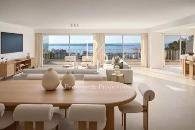 Appartement &agrave; vendre &agrave; CANNES  - 5 pi&egrave;ces - 210 m&sup2; 