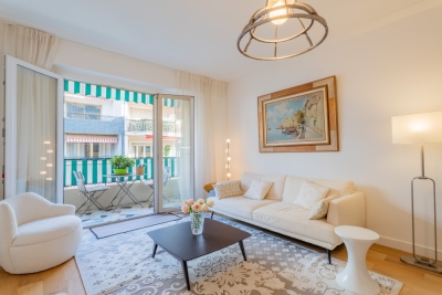 Apartment for sale in NICE  - 4 rooms - 87 m&sup2; 