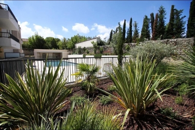 Appartement &agrave; vendre &agrave; ST-RÉMY-DE-PROVENCE  - 3 pi&egrave;ces - 73 m&sup2; 