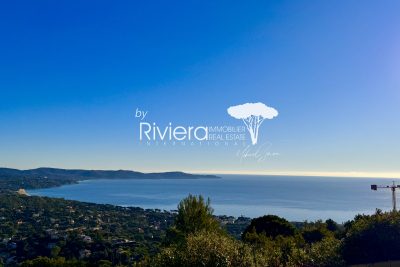 Maison &agrave; vendre &agrave; CAVALAIRE-SUR-MER  - 7 pi&egrave;ces - 184 m&sup2; 