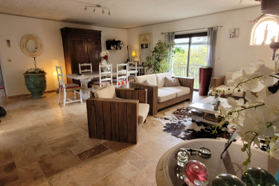 Maison &agrave; vendre &agrave; LAROQUE  - 6 pi&egrave;ces - 203 m&sup2; 