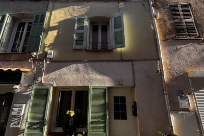 Maison &agrave; vendre &agrave; ROQUEBRUNE-SUR-ARGENS  - 3 pi&egrave;ces - 66 m&sup2; 