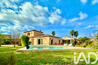 Maison &agrave; vendre &agrave; LA CRAU  - 10 pi&egrave;ces - 253 m&sup2; 