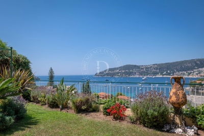 Appartement &agrave; vendre terrasse rez jardin villefranche mer villefranche sur mer 