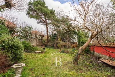 Maison &agrave; vendre &agrave; LE RAINCY  - 7 pi&egrave;ces - 192 m&sup2; 