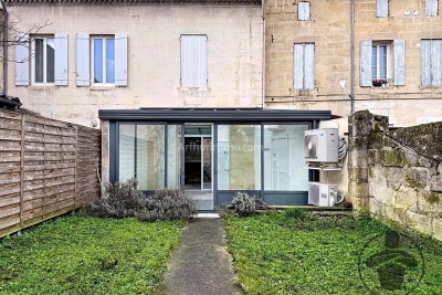 Maison &agrave; vendre &agrave; COUTRAS  - 4 pi&egrave;ces - 160 m&sup2; 