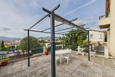 Appartement &agrave; vendre &agrave; CANNES  - 5 pi&egrave;ces - 93 m&sup2; 