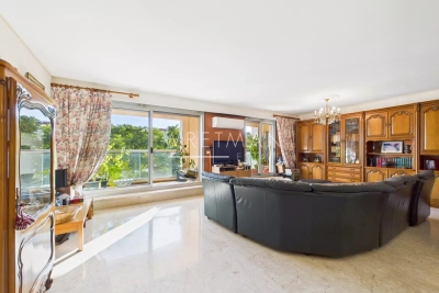 Apartment for sale in NICE  - 3 rooms - 108 m&sup2; 