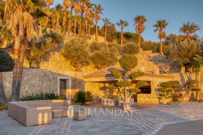 Villa in Grimaud for rental from 32 000 € / week, Photo 15