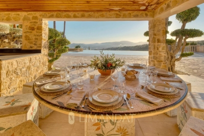 Villa in Grimaud for rental from 32 000 € / week, Photo 10