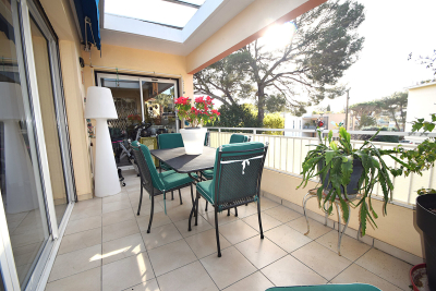 Appartement &agrave; vendre &agrave; ST-RAPHAËL  - 3 pi&egrave;ces - 93 m&sup2; 