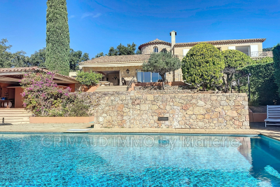 Maison &agrave; vendre &agrave; GRIMAUD  - 9 pi&egrave;ces - 336 m&sup2; 
