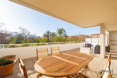 Appartement &agrave; vendre &agrave; MARSEILLE 8EME  - 4 pi&egrave;ces - 102 m&sup2; 