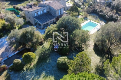 Maison &agrave; vendre &agrave; FAYENCE  - 6 pi&egrave;ces - 170 m&sup2; 