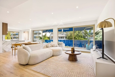 Apartment for sale in CANNES  - 4 rooms - 96 m&sup2; 