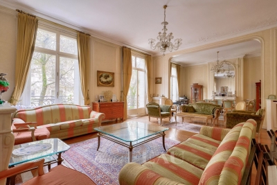 Appartement &agrave; vendre &agrave; PARIS 17EME  - 6 pi&egrave;ces - 259 m&sup2; 