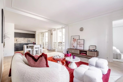 Apartment for sale in PARIS 1ER  - 3 rooms - 73 m&sup2; 