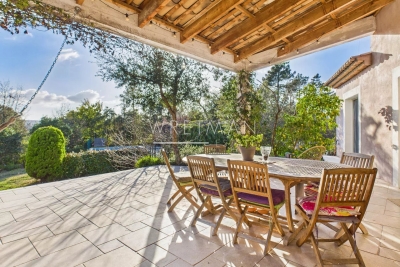 House for sale in ST-PAUL-EN-FORÊT  - 6 rooms - 250 m&sup2; 