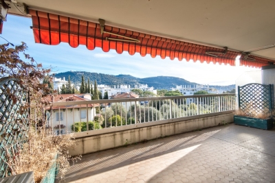 Apartment for sale in NICE  - 1 rooms - 40 m&sup2; 