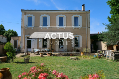 Maison &agrave; vendre piscine la bastide 3 