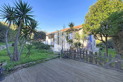 Maison &agrave; vendre plain pied et jardin vendres 