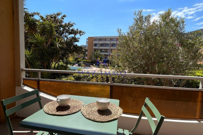 Appartement &agrave; louer &agrave; MANDELIEU-LA-NAPOULE  - 2 pi&egrave;ces - 34 m&sup2; 