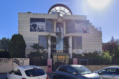 Commerce &agrave; vendre &agrave; MARSEILLE 8EME  - 35 pi&egrave;ces - 1062 m&sup2; 