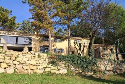 Maison &agrave; vendre &agrave; GRIGNAN  - 6 pi&egrave;ces - 170 m&sup2; 